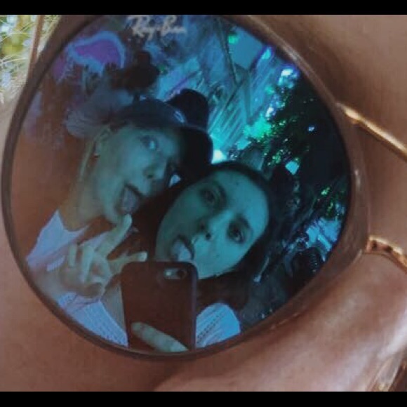 Meet your Posher, Julia - Picture 1 of 1